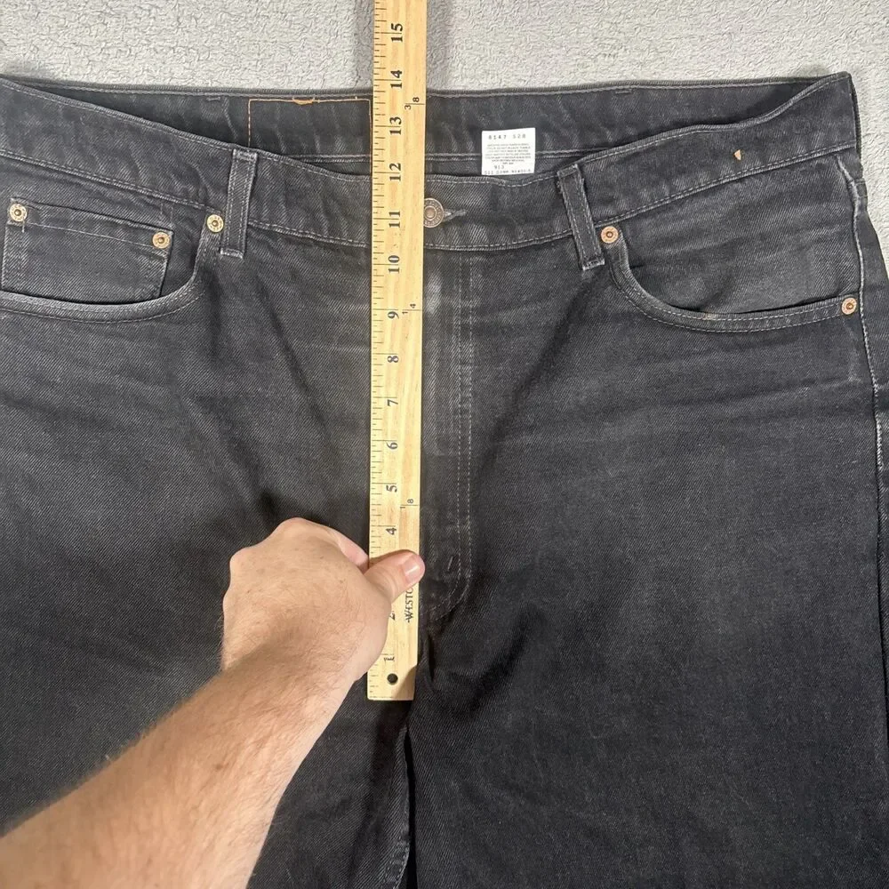 Vintage 90s Levi’s 550 Relaxed Fit Jeans Black Mens Size 42x30 Fits 40x25 Grunge